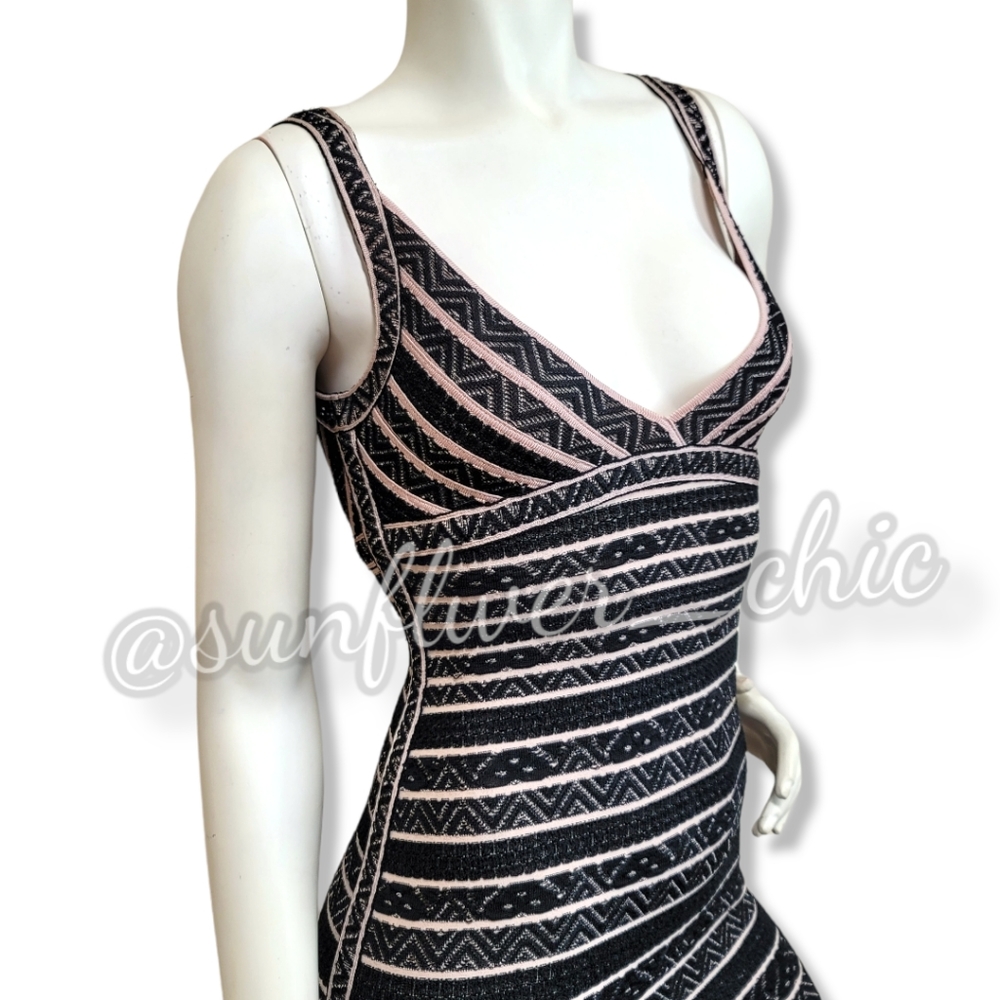 Herve Leger/Max Azria Lace Textured Bandage Dress - Picture 7 of 16